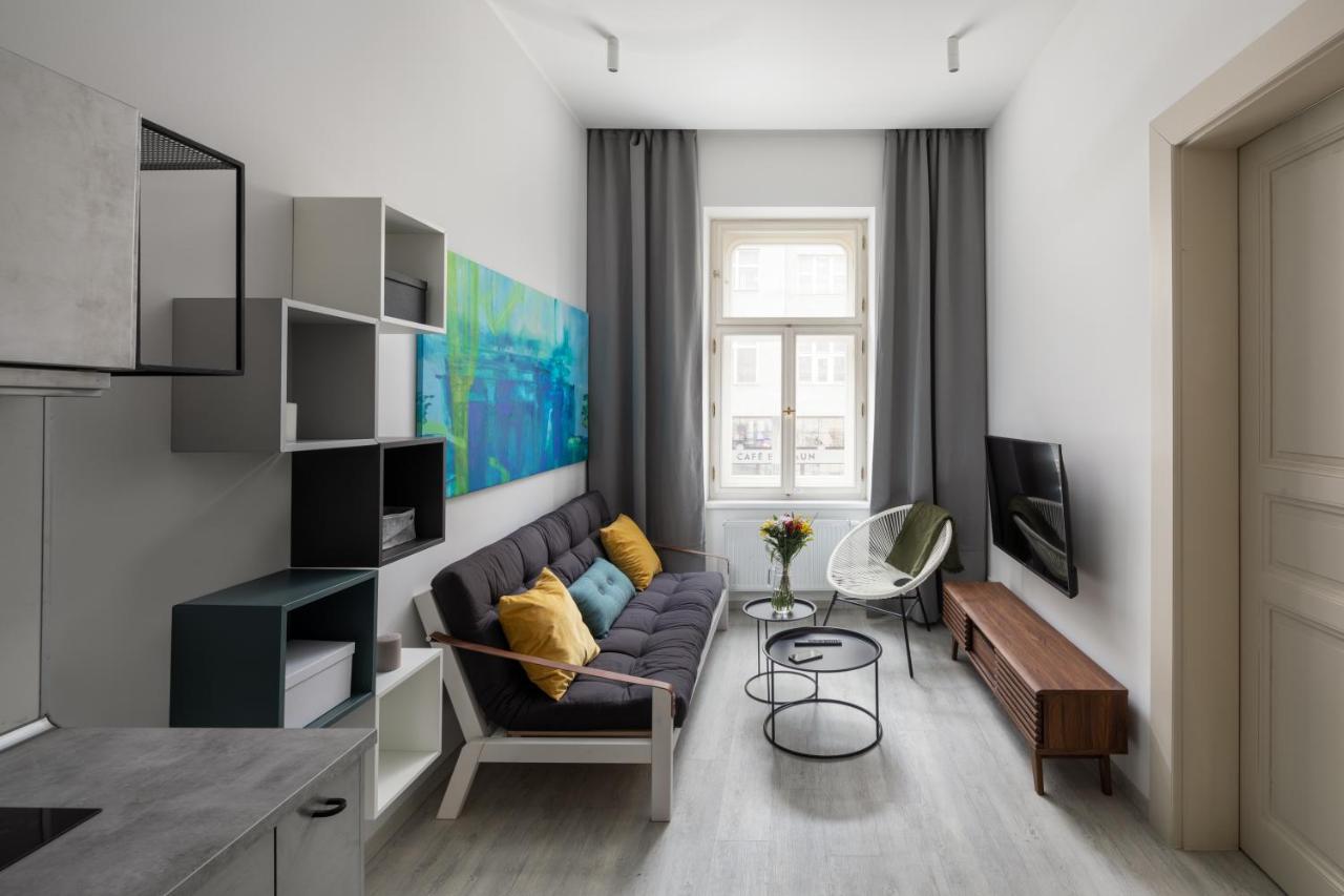 Designer Apartments In New Town By Prague Days - "Included Everything We Needed And More" Экстерьер фото