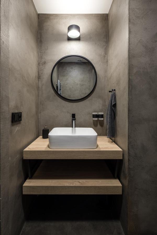 Designer Apartments In New Town By Prague Days - "Included Everything We Needed And More" Экстерьер фото