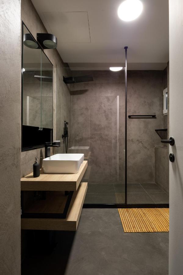 Designer Apartments In New Town By Prague Days - "Included Everything We Needed And More" Экстерьер фото