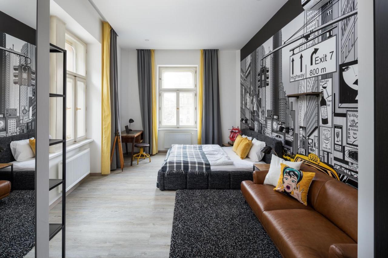 Designer Apartments In New Town By Prague Days - "Included Everything We Needed And More" Экстерьер фото